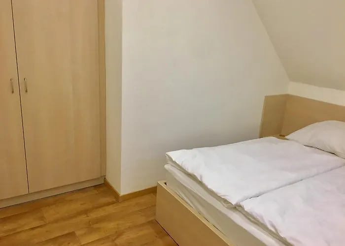 Πανσιόν Diofa Keszthely